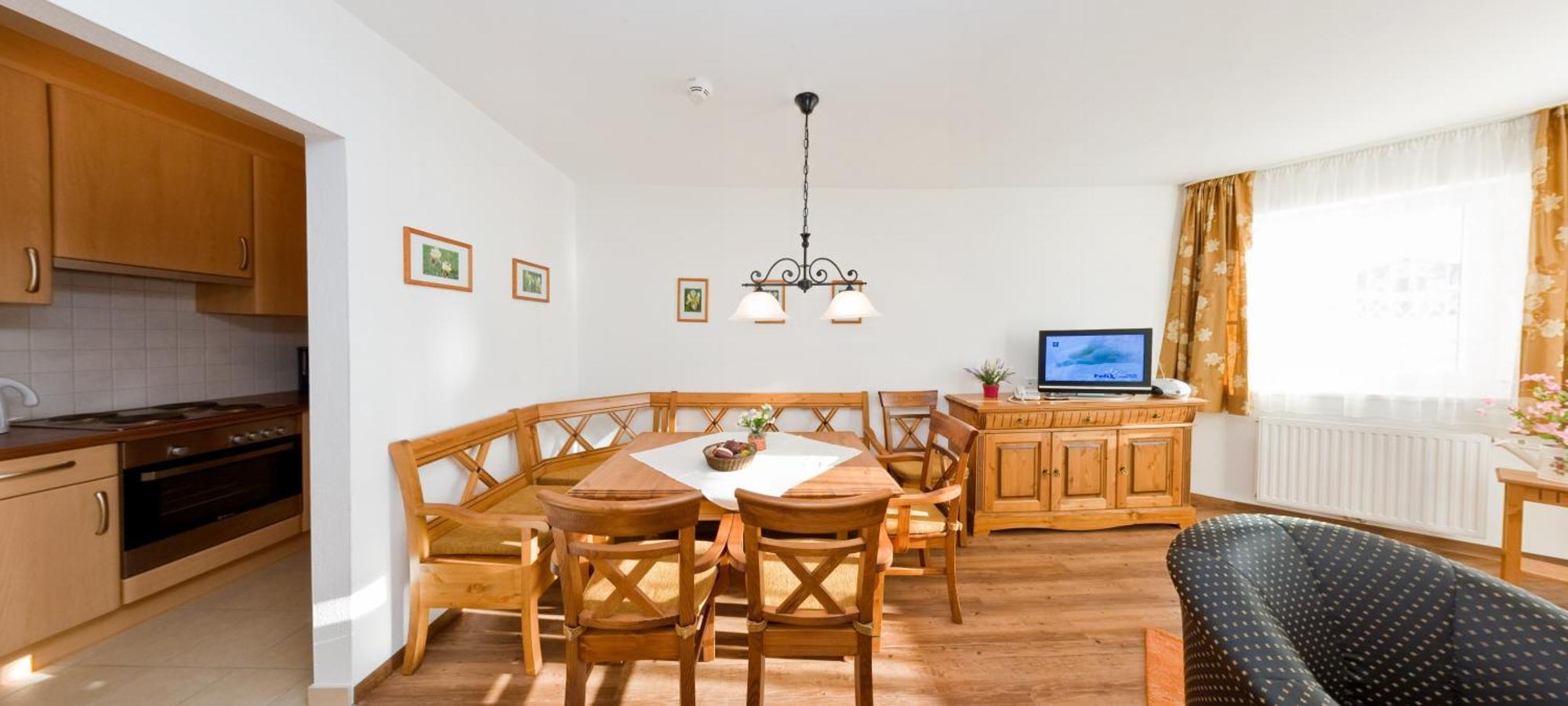 Flat Otel Seefeld in Tirol Oda fotoğraf